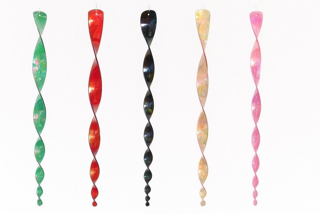 SCACCIAPENSIERI , GIRANDOLA DEL VENTO,MOD."0955" IN PLASTICA VARI COLORI