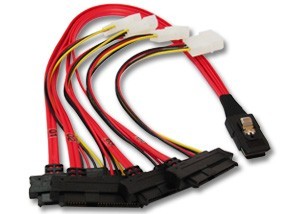 CAVO ADATTATORE DA mini Serial Attached SCSI x4 (SFF-8087) A (4) x1 (SFF-8482) Serial Attached SCSI (controller based)