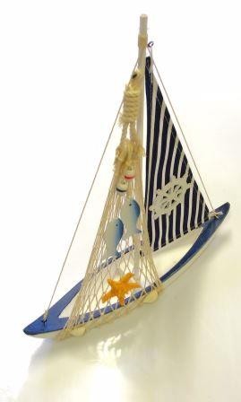BARCA PESCATORE YZ189  CON LA BASE GRANDE