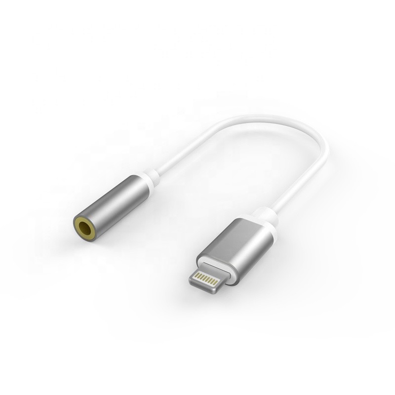 CAVO ADATTATORE METAL DA LIGHTNING AD AUX JACK 3.5 F COMPATIBILE IPHONE IPAD