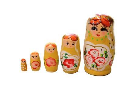 SOUVENIR MATRIOSKA MATRIOSCHE GIALLA IN LEGNO DIPINTA A MANO 5 PZ;SPEDIZIONE CORRIERE ESPRESSO