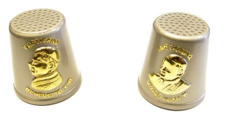 Souvenir from Italy Ditale metallo ricordo Papa Benedetto XVI e Papa G.Paolo II