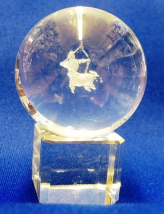 PALLA E BASE ARTIGIANALE IN CRISTALLO AL PIOMBO ZODIACO IDEA REGALO COLLEZIONE BOMBONIERA.D:4cm