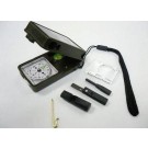 Kit Sopravvivenza Escursione;Bussola,Termometro,Pietra Focaia,Torcia,Fischietto.