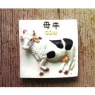 Calamita Magnete Resina "MUCCA BLACK-WHITE MILK COW" SCRITTE INGLESE CINESE Fridge Magnet