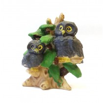 IDEA REGALO BOMBONIERA LAUREA GUFO CIVETTA CIVETTE ALLOCCO SU RAMI in Resina