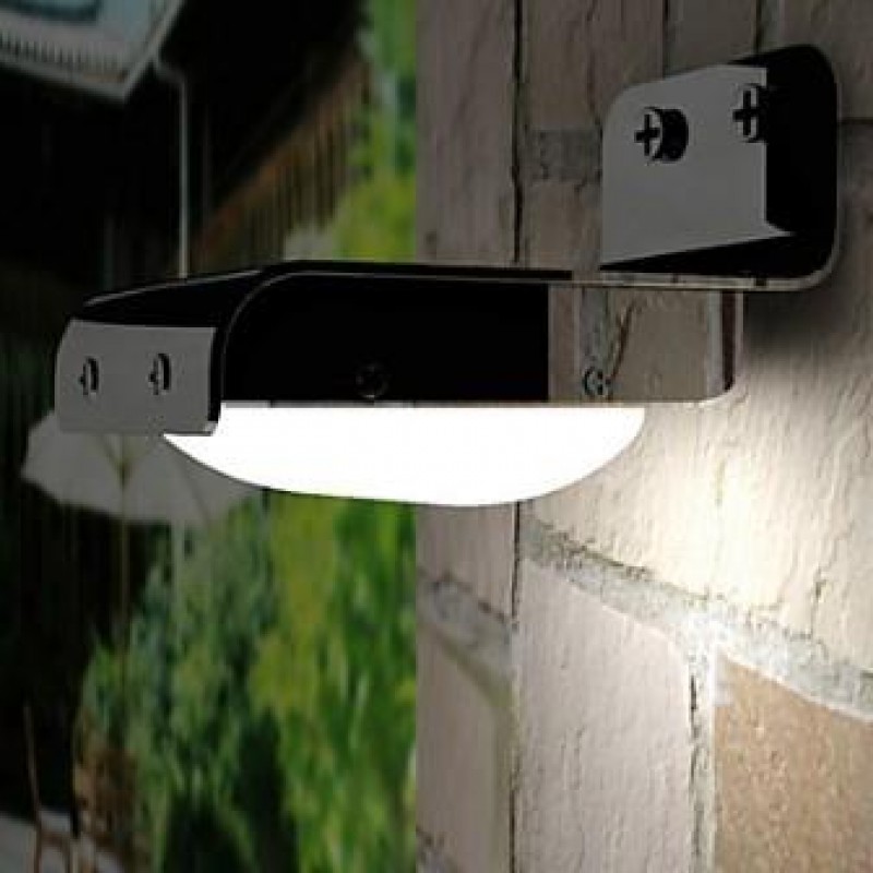 LUCE LED DA ESTERNO SOLARE CON SENSORE DI MOVIMENTO